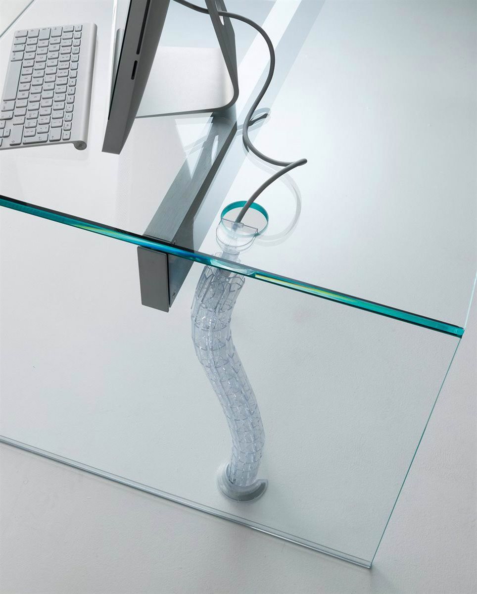 Air Desk